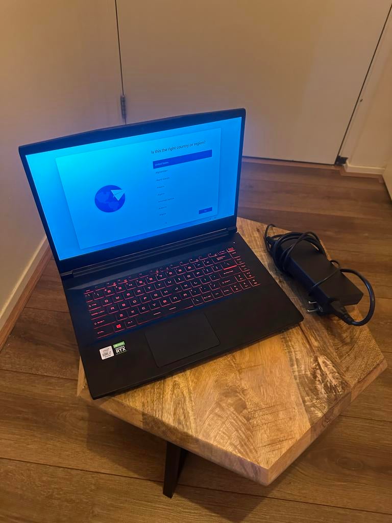 Game laptop MSI i7-10750H RTX 2060, Ophalen, Met videokaart, 2 tot 3 Ghz, Zo goed als nieuw