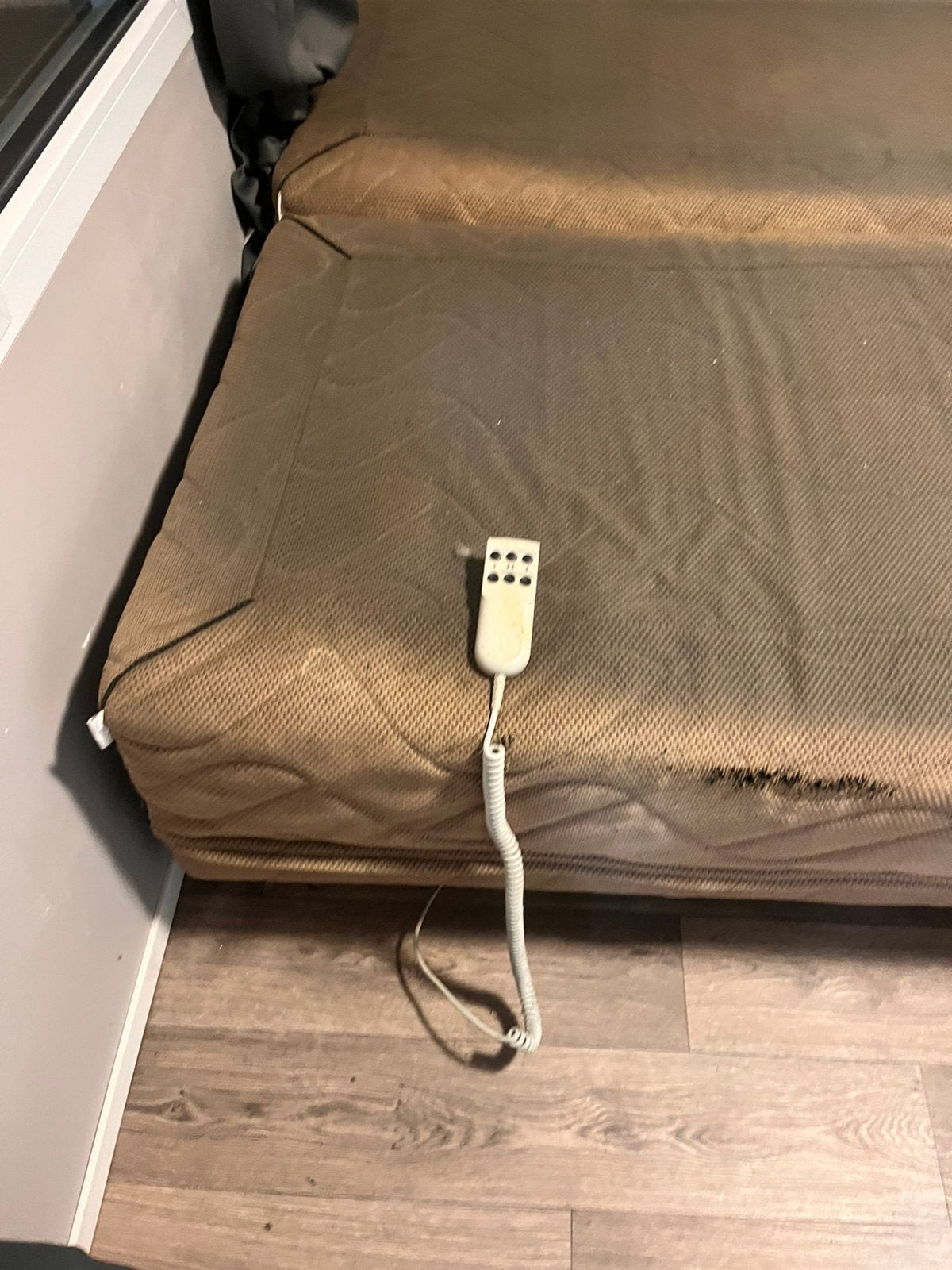Gratis Swiss Sense boxspring elektisch verstelbaar, Ophalen, Gebruikt, Tweepersoons, 180 cm