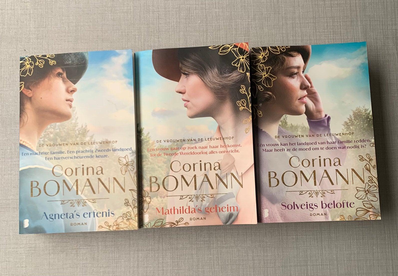 Romans boeken corina bomann, Ophalen of Verzenden, Zo goed als nieuw