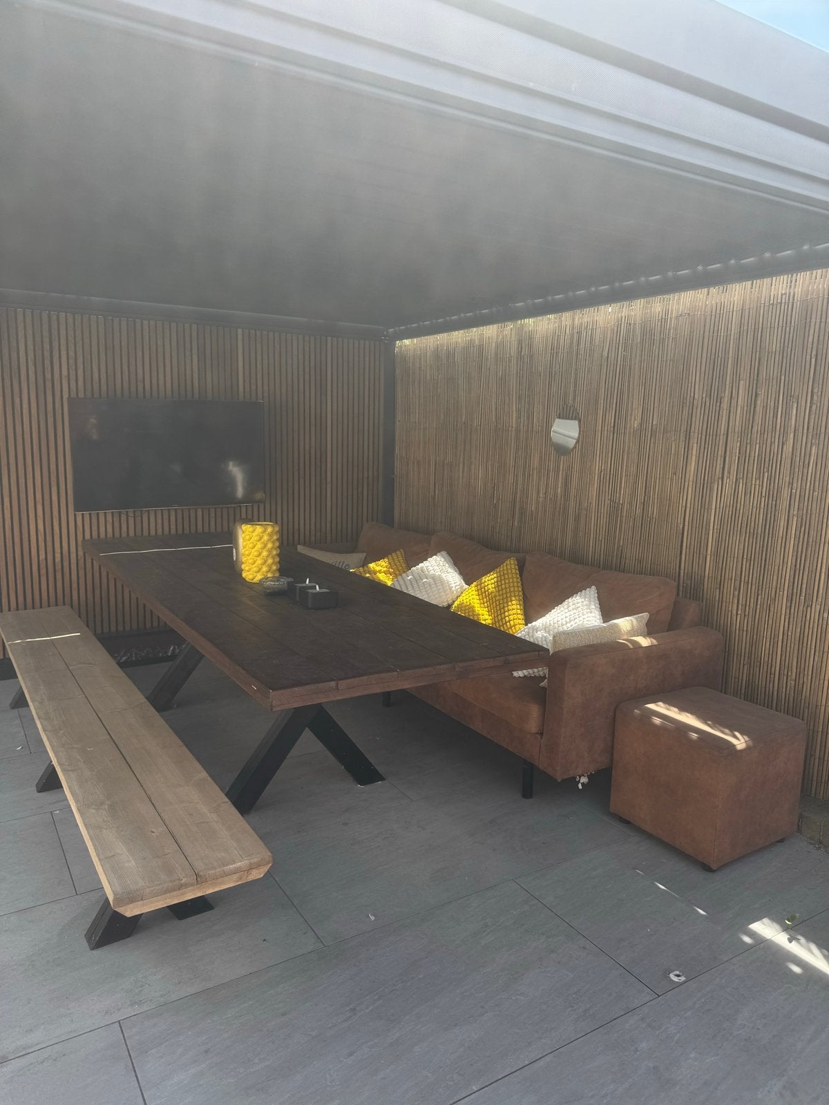 Loungeset met tafel en houten bank, Tuin en Terras, Tuinsets en Loungesets, Ophalen, 5 zitplaatsen, Gebruikt, Loungeset