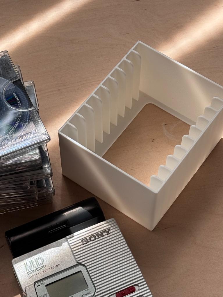 Minidisc opberg tray (ruimte voor 10 of 20 schijfjes), Audio, Tv en Foto, Walkmans, Discmans en Minidiscspelers, Ophalen, Overige typen