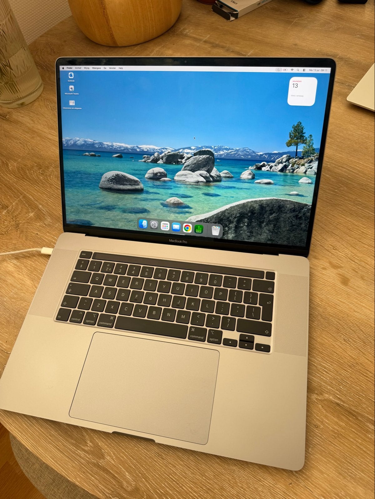 MacBook Pro 16-inch 2019 - 2.6 GHz i7, 16GB RAM, 2 tot 3 Ghz, Qwerty, 512 GB, Zo goed als nieuw