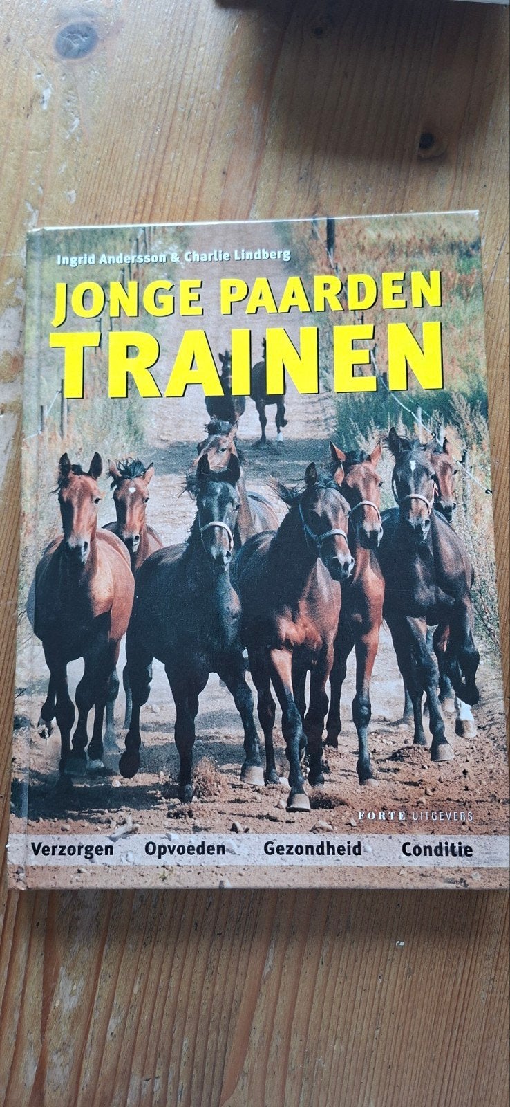 I. Andersson - Jonge paarden trainen, Boeken, Ophalen of Verzenden, Zo goed als nieuw, Balsport, I. Andersson; C. Lindberg
