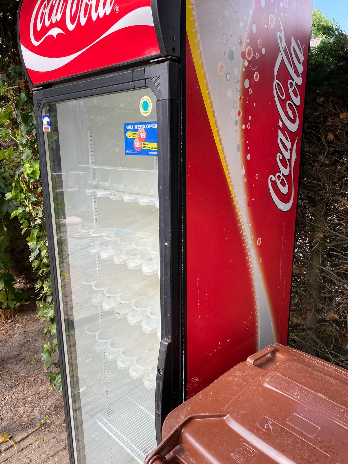 Coca-Cola Koelkast - werkt nog wel maar niet optimaal, Witgoed en Apparatuur, Koelkasten en IJskasten, Ophalen, 200 liter of meer