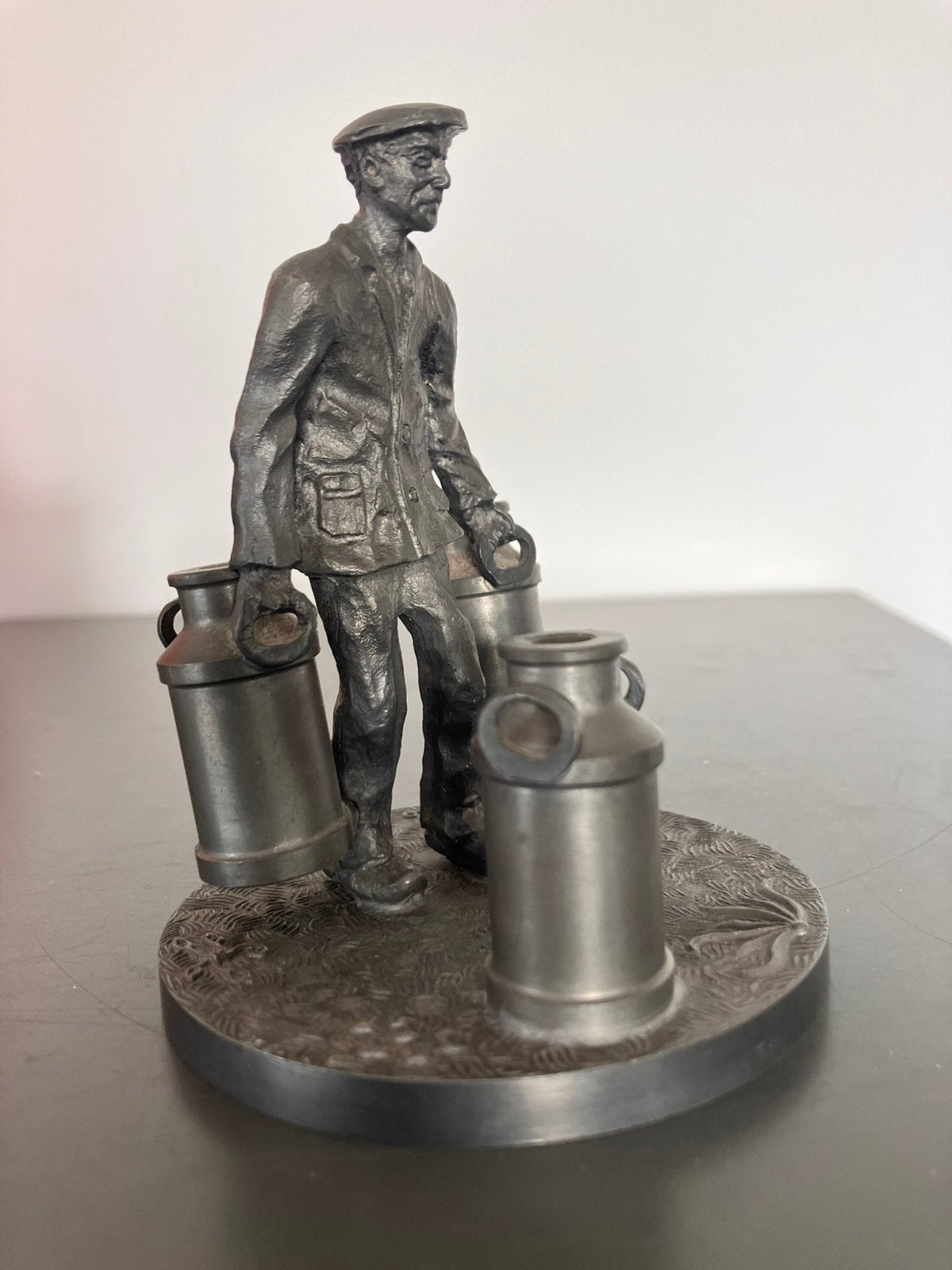 Boer met melkbussen, Ophalen of Verzenden
