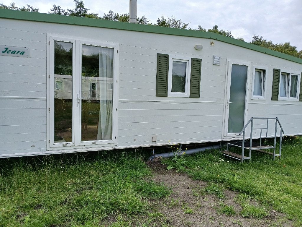 Stacaravan in Oudemirdum, Gaasterland, Friesland, Caravans en Kamperen, Stacaravans, Tot en met 2