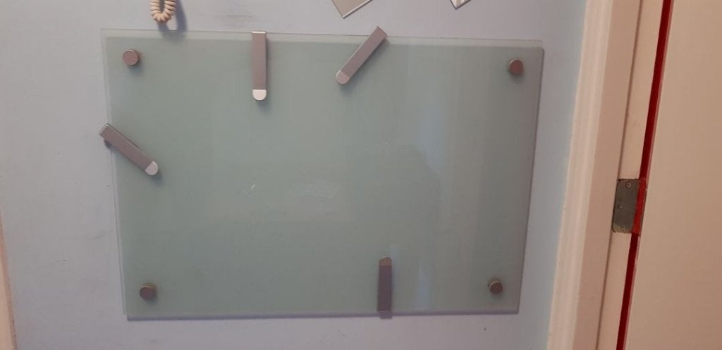 Melkwitte glazen memobord, Ophalen of Verzenden, Zo goed als nieuw, Overige typen
