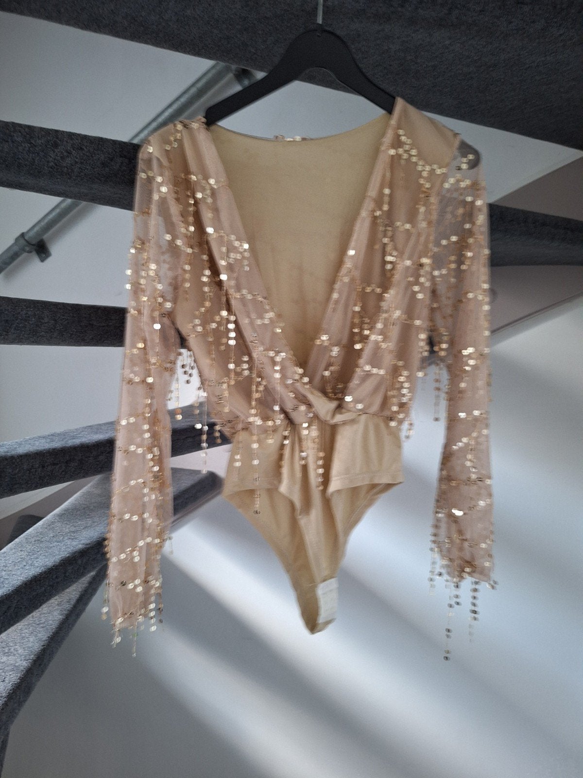 Glitterende Bodysuit met Lange Mouwen - Maat M, Maat 38/40 (M), Ophalen of Verzenden, Zo goed als nieuw, Lange mouw