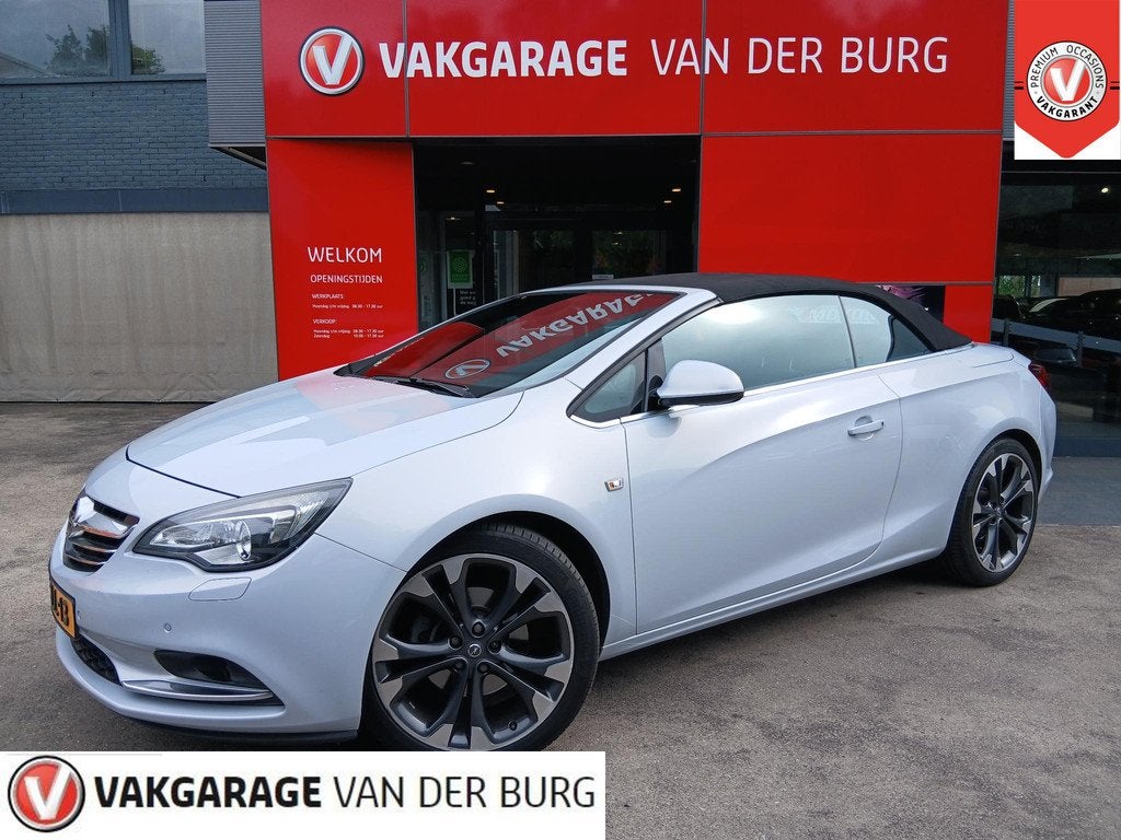 Opel Cascada 1.6 Turbo Cosmo, Auto's, Opel, Voorwielaandrijving, Gebruikt, Zwart, 4 cilinders