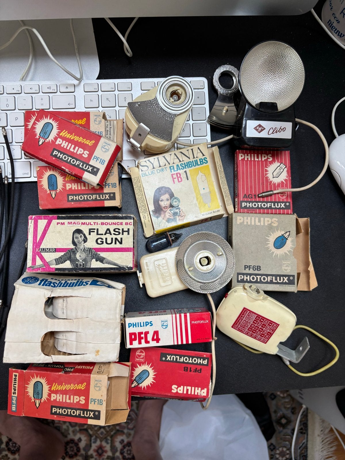 Vintage Flitsers en Flitslampjes Collectie - Philips, Sylvan, Philips, Gebruikt, Voor analoge fotografie, Externe flitser
