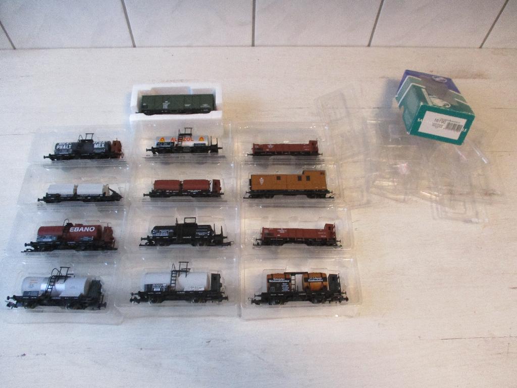 Sachsen Modelle wagons 13x, Gelijkstroom, Wagon, Zo goed als nieuw, Ophalen