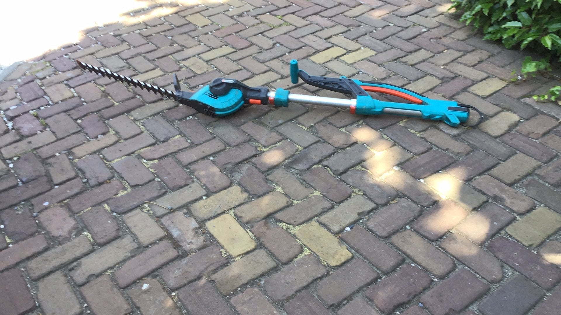 Electrische heggenschaar, Tuin en Terras, Heggenscharen, Ophalen, Zo goed als nieuw