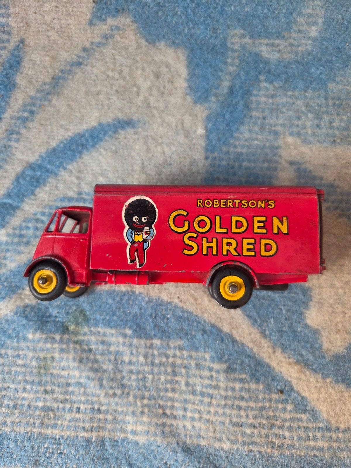 DINKY TOYS 919 GUY VAN GOLDEN SHRED VERY RARE ORIGINAL, Hobby en Vrije tijd, Verzenden, Zo goed als nieuw, Auto, Dinky Toys