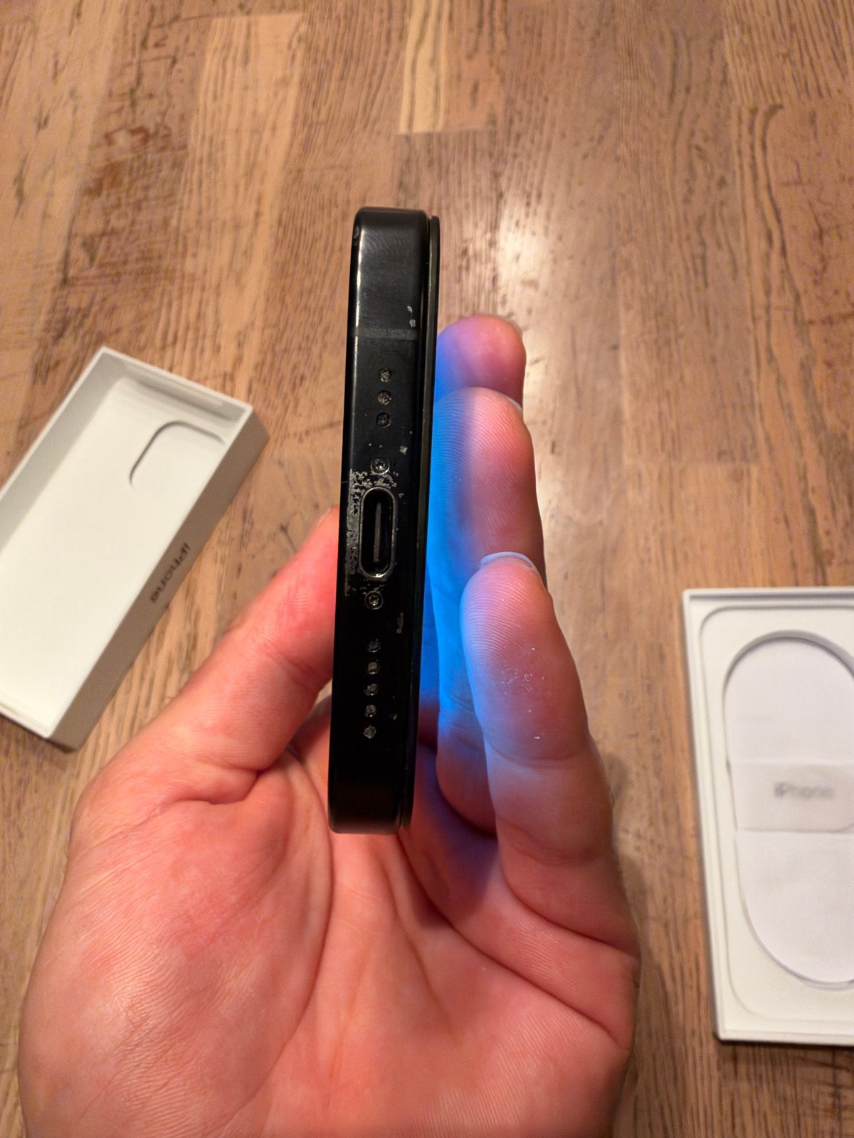 Foto 10 van iPhone 16 Pro 256GB Zwart Titanium - Nieuw OLED scherm