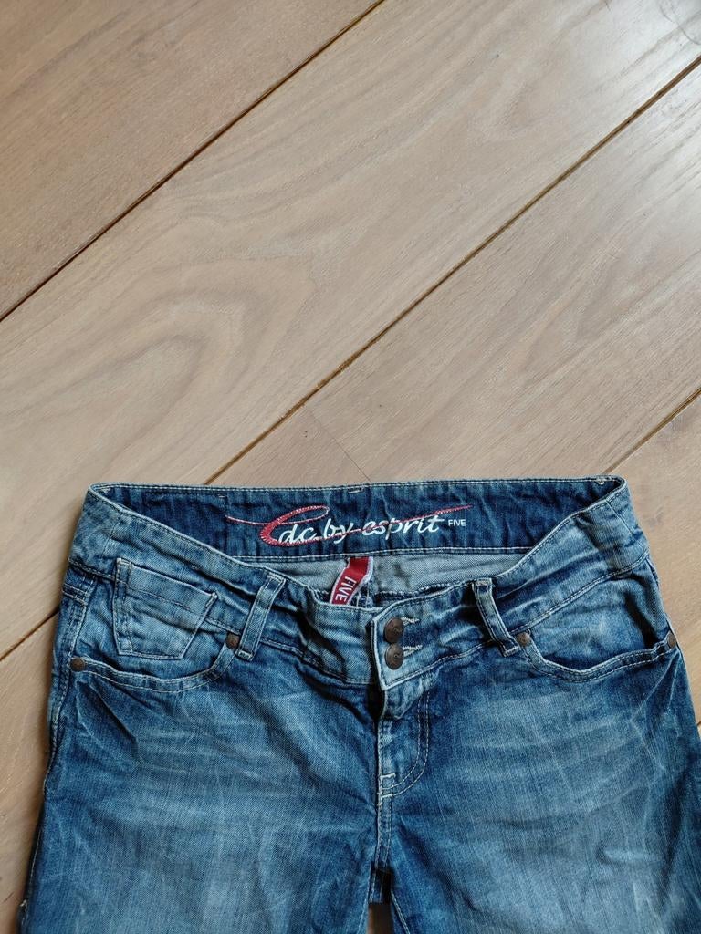 Als nieuw EDC BY ESPRIT FIVE demin ds stretch Bermuda mt 30, Blauw, Edc by esprit, Ophalen of Verzenden, Zo goed als nieuw