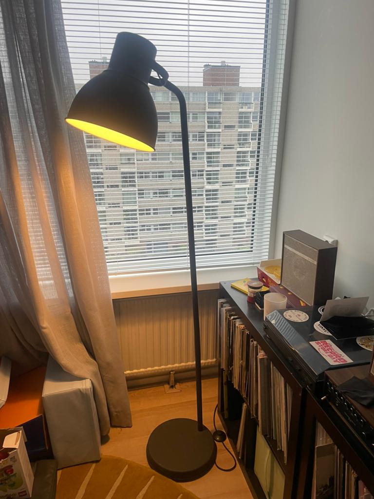 Staande lamp Hektar ikea, Huis en Inrichting, Ophalen, Zo goed als nieuw, 150 tot 200 cm