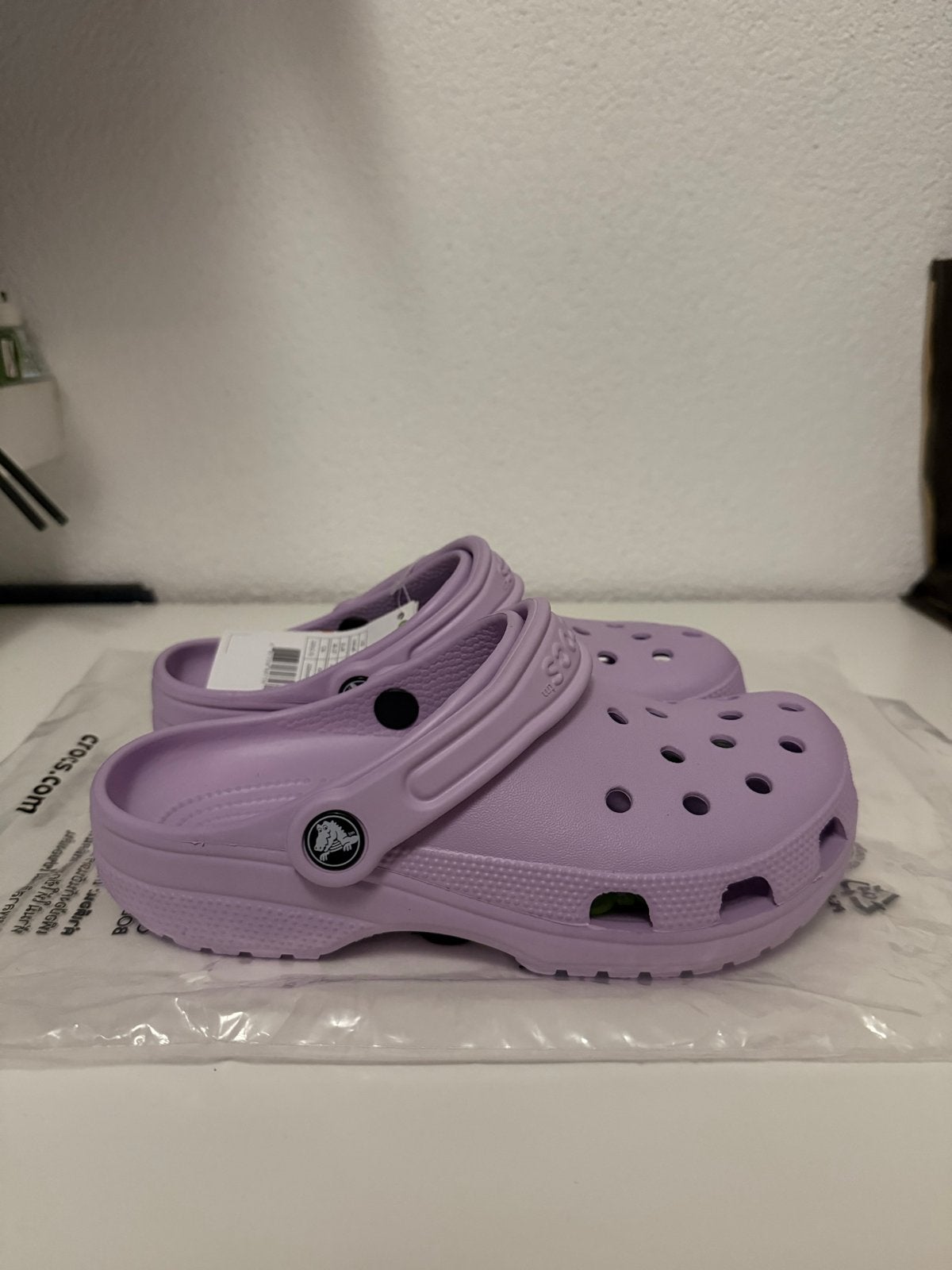 Nieuwe Crocs Classic Clogs Lavendel - Maat 36-37, Verzenden, Nieuw, Overige kleuren, Slippers
