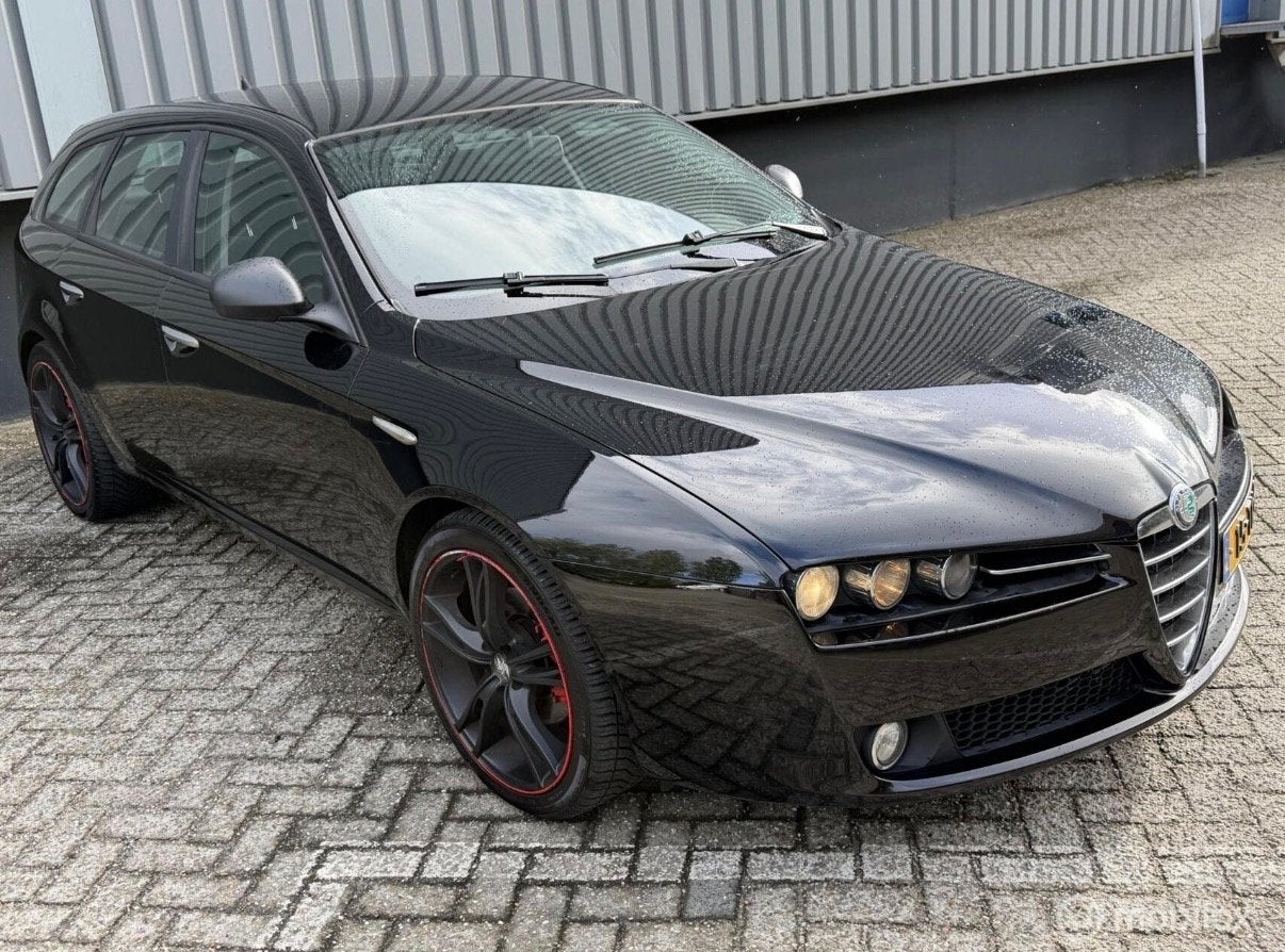 Alfa Romeo 159 2.2 JTS SW 2007 Zwart, Auto's, Voorwielaandrijving, 4 cilinders, Zwart, Stationwagon