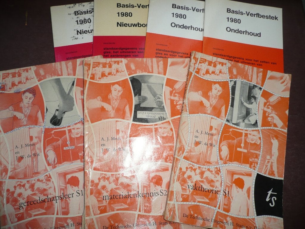 24 X leerboek schilder schilderen verf VETTEWINKEL., Ophalen of Verzenden, Zo goed als nieuw, Bouwkunde, 24 X leerboek schilder schilderen verf VETTEWINKEL.