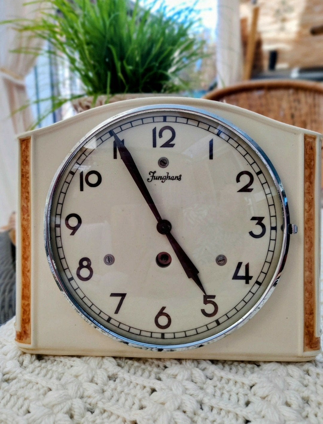 Retro Junghans tegel wandklok, Antiek en Kunst, Ophalen of Verzenden