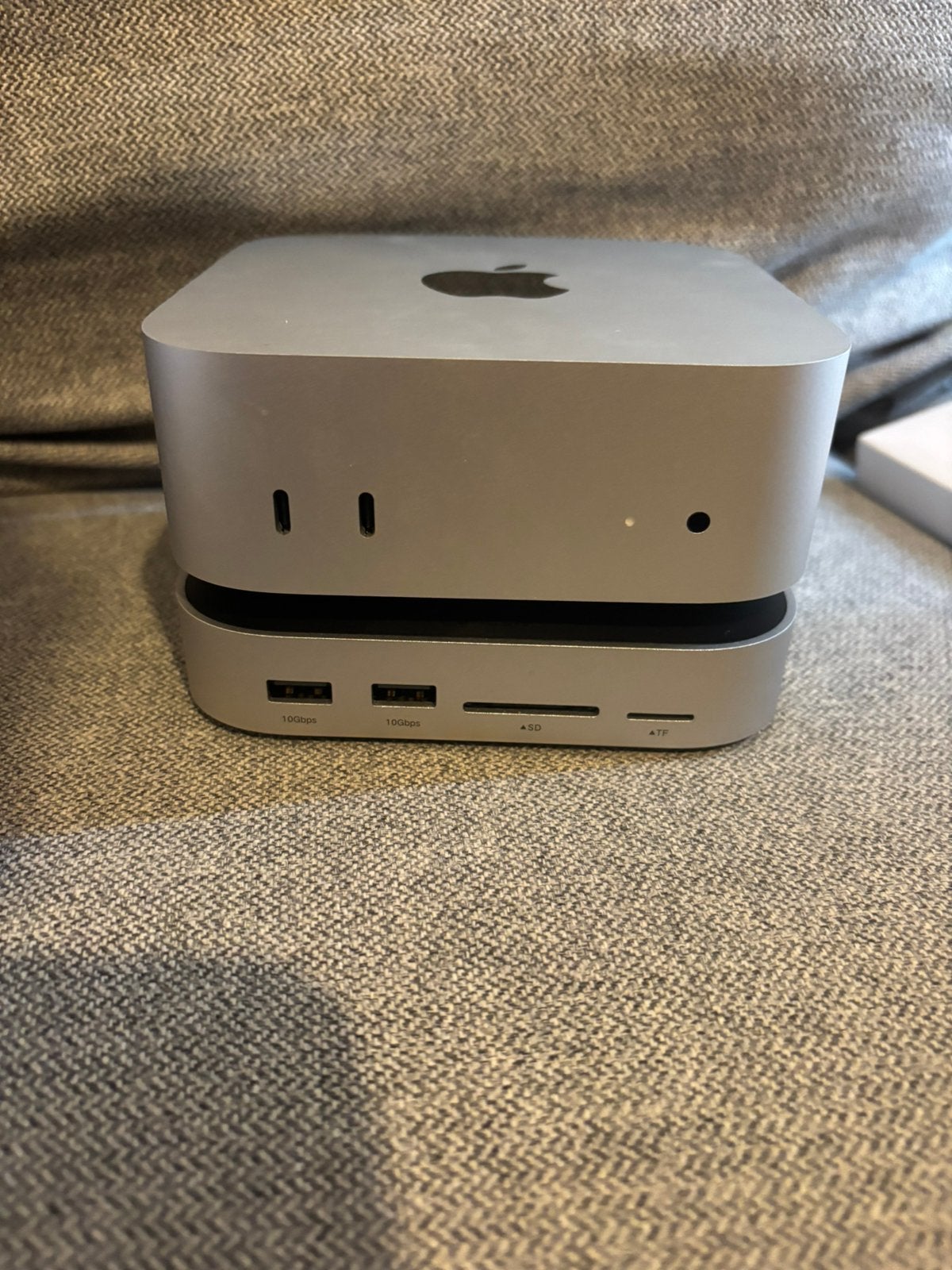 Mac Mini M4 16gb/256gb + m.2 dock + trackpad, Computers en Software, Ophalen, SSD, Zo goed als nieuw, Mac Mini