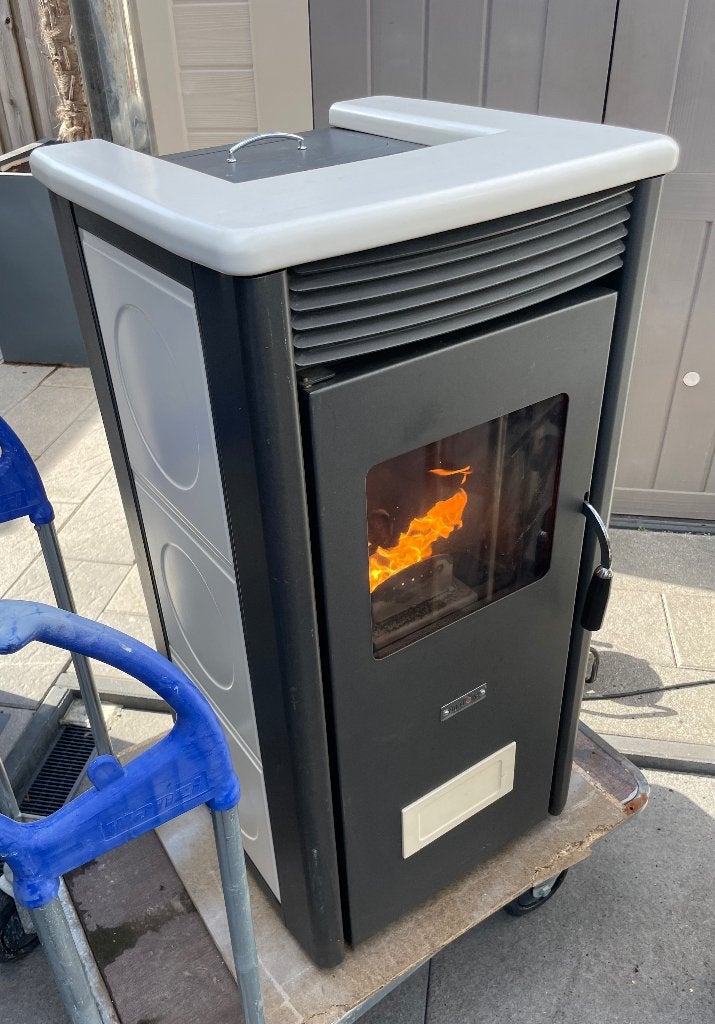 Pelletkachel 8,5 kw, Ophalen, Gebruikt, Overige brandstoffen, Pelletkachel
