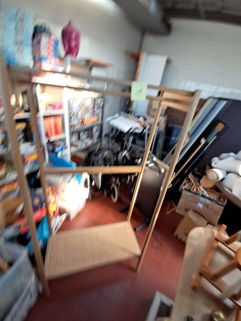 Open Houten Kledingrek met Webbing Onderplank  CS27431, Ophalen, Gebruikt
