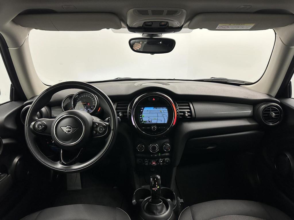 Mini Mini 1.5 Cooper Pepper CRUISE NAVIGATIE LM ECC., Auto's, Mini, Gebruikt, Euro 6, Met garantie (alle), 4 stoelen