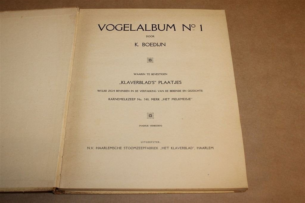 Vogelalbum — Klaverblad Zeep 1923, Compleet met Plaatjes, Boeken, Ophalen of Verzenden, Gelezen