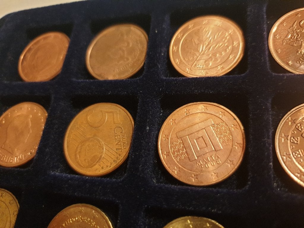 5 eurocent, ruilen of te koop, div UNC, Postzegels en Munten, Ophalen of Verzenden, Finland, 2 cent, Losse munt