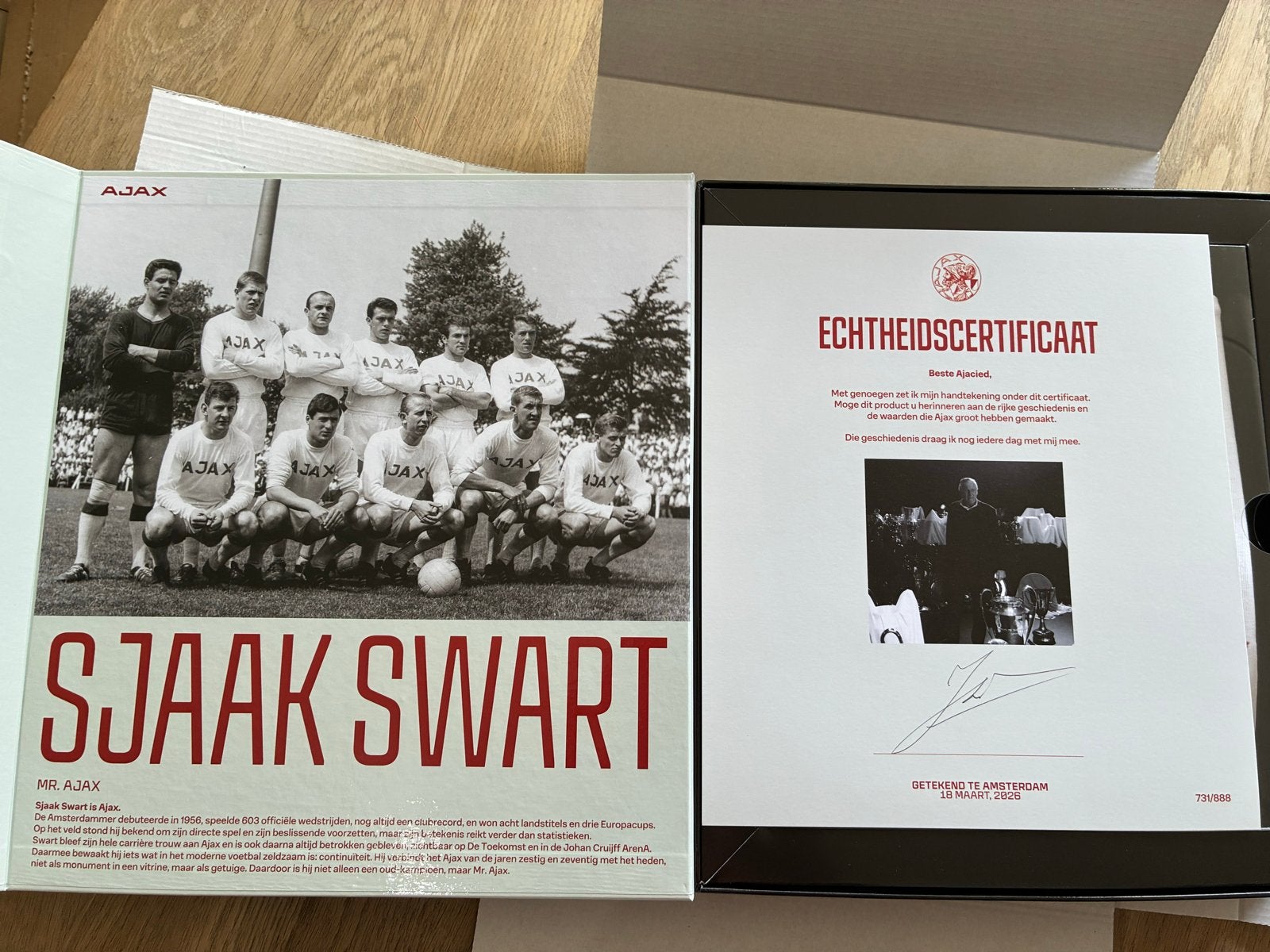 Ajax Sjaak Swart Limited Edition Shirt - Nr. 731/888, Ophalen of Verzenden, Nieuw, Ajax, Shirt