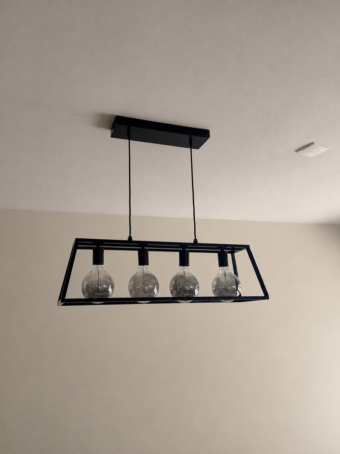 Moderne Zwarte Hanglamp - Hoogte Verstelbaar, 81cm Lengte, Ophalen, Zo goed als nieuw, Metaal, E27 (groot)