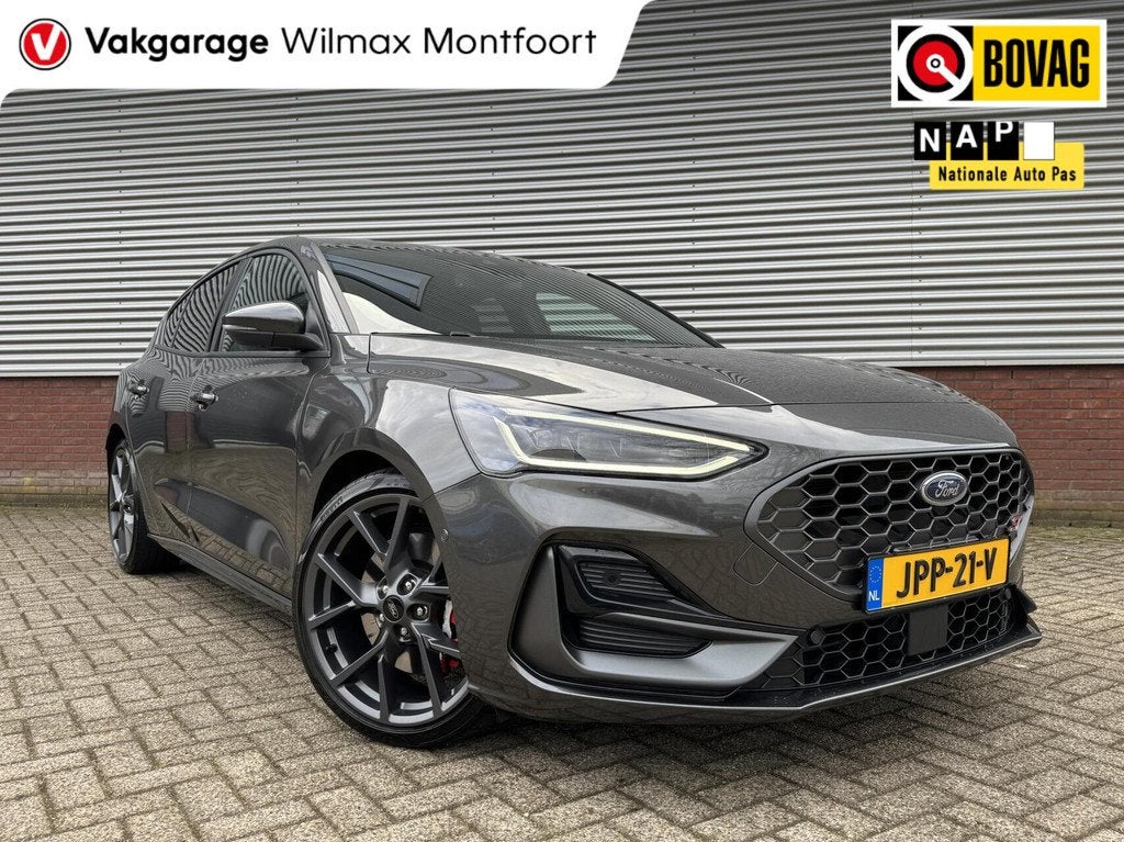 Ford Focus 2.3 EcoBoost ST-X|Automaat|Winterpack|B&O|Camera|, Auto's, Ford, 4 cilinders, 2261 cc, Bedrijf, Automatische klimaatregeling