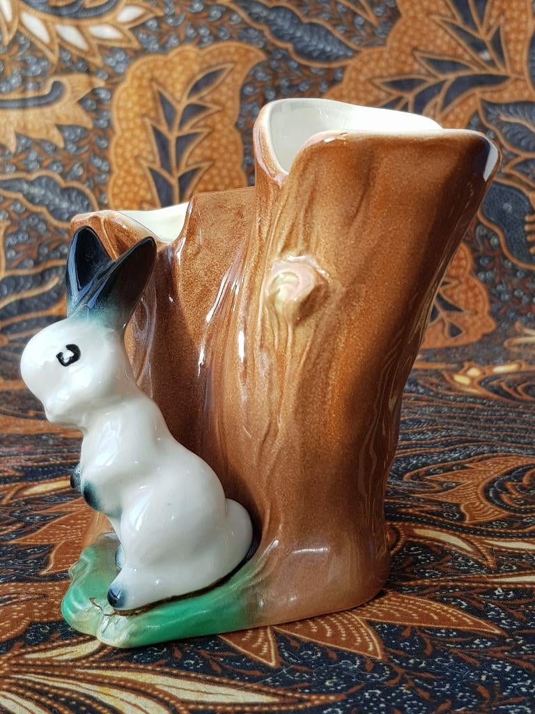 Oud Hornsea vaasje uit Engeland als boom en konijn 10,3 cm., Ophalen of Verzenden