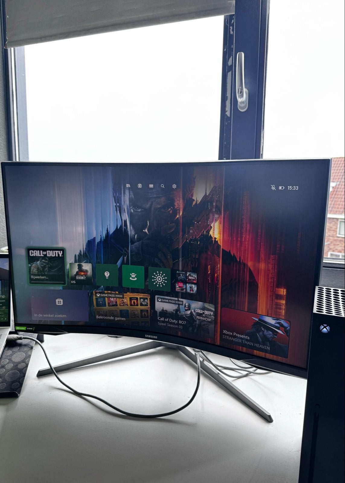 Samsung Odyssey G7 (C32G75TQSR) 32" QHD 240Hz Gaming Monitor, Hoofdtelefoonaansluiting, Zo goed als nieuw, 1 tot 2 ms, Quad HD (2K)
