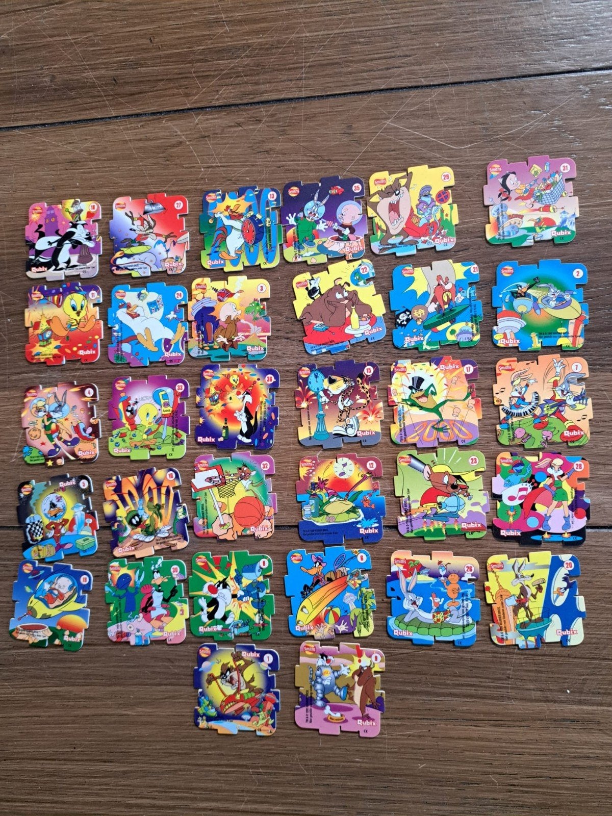 Partij Smiths Qubix Flippo’s (Looney Tunes, 2000) – 23 stuks, Verzamelen, Ophalen of Verzenden, Looney Tunes, Losse flippo's