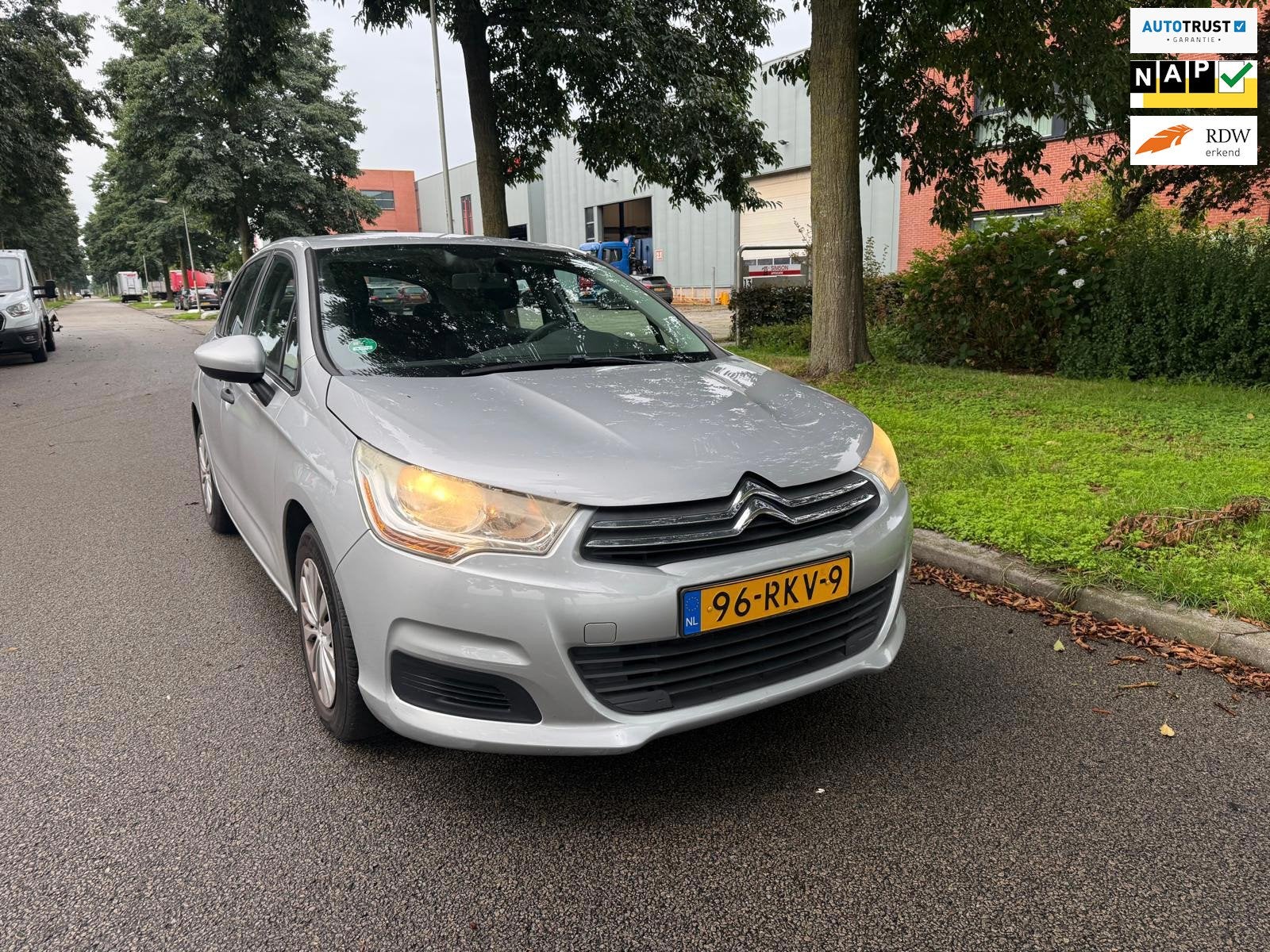 Citroen C4 1.6 VTi Attraction zeer nette auto, Voorwielaandrijving, Origineel Nederlands, Bedrijf, 120 pk