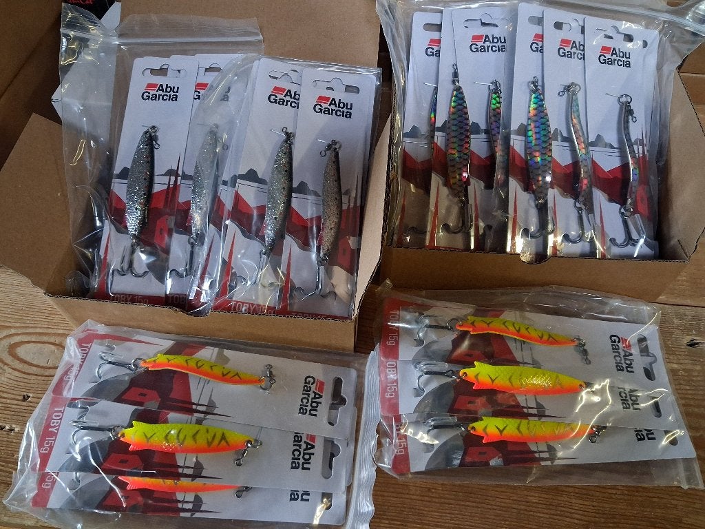 Abu Garcia Toby lepels...15 grams...in 3 kleuren