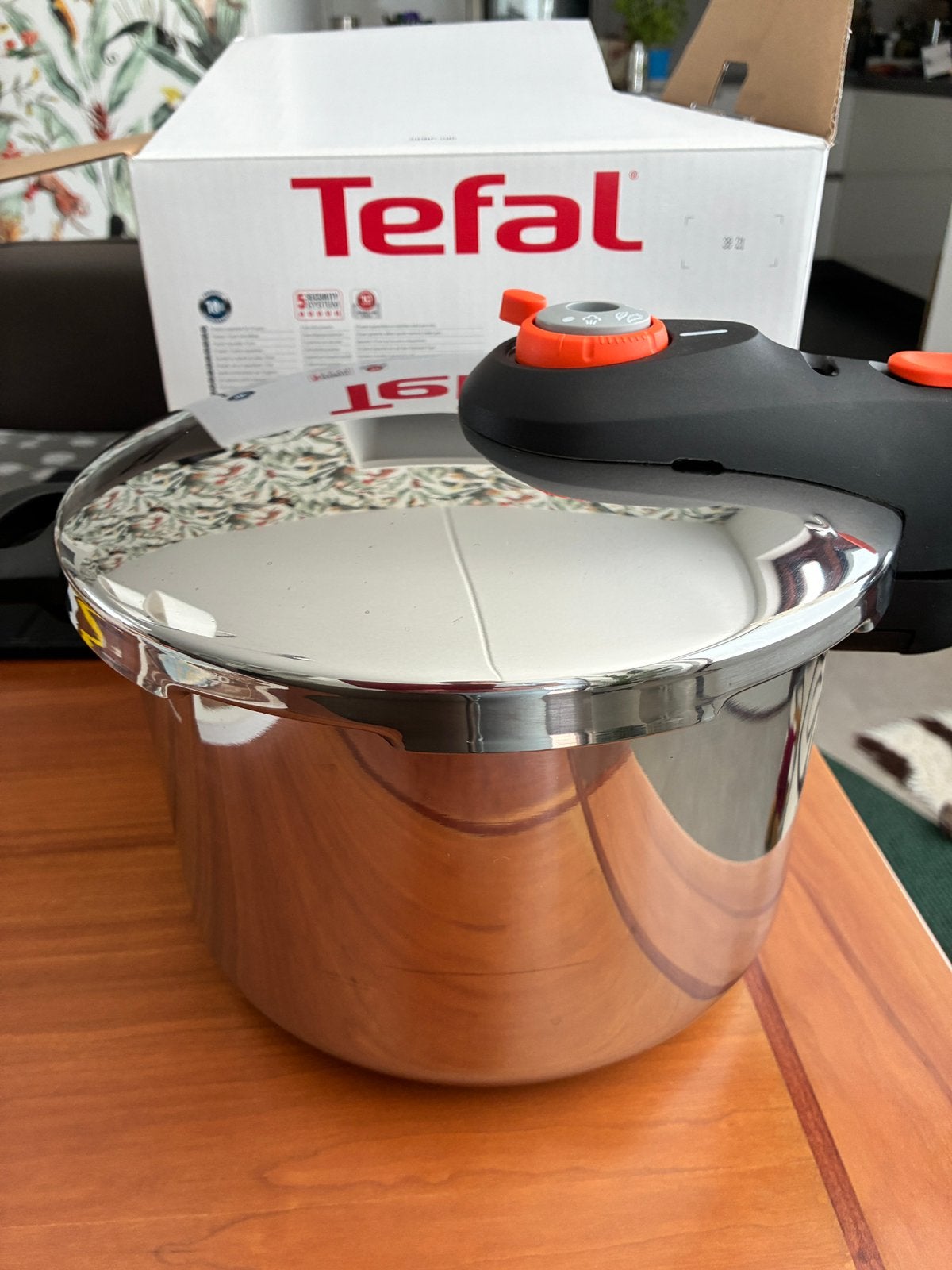Tefal snelkookpan 6 liter, Ophalen of Verzenden, Zo goed als nieuw, Overige materialen