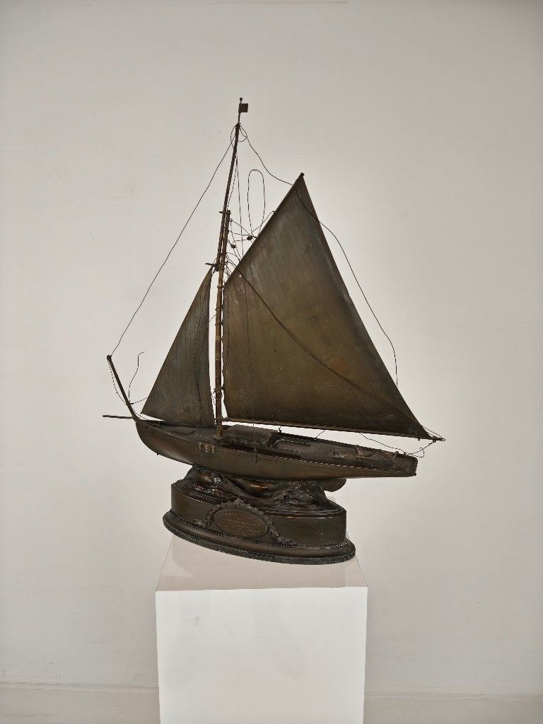 Zeldzaam Messing Zeilschip – Ondertekend en Gemaakt in 1912, Schaalmodel, Zeilboot, Nieuw, Ophalen of Verzenden