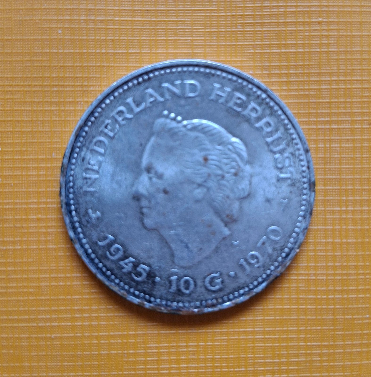 Zilveren tientje Juliana 1970 Nederland Herrijst, Postzegels en Munten, Munten | Nederland, Koningin Juliana, Verzenden, Zilver