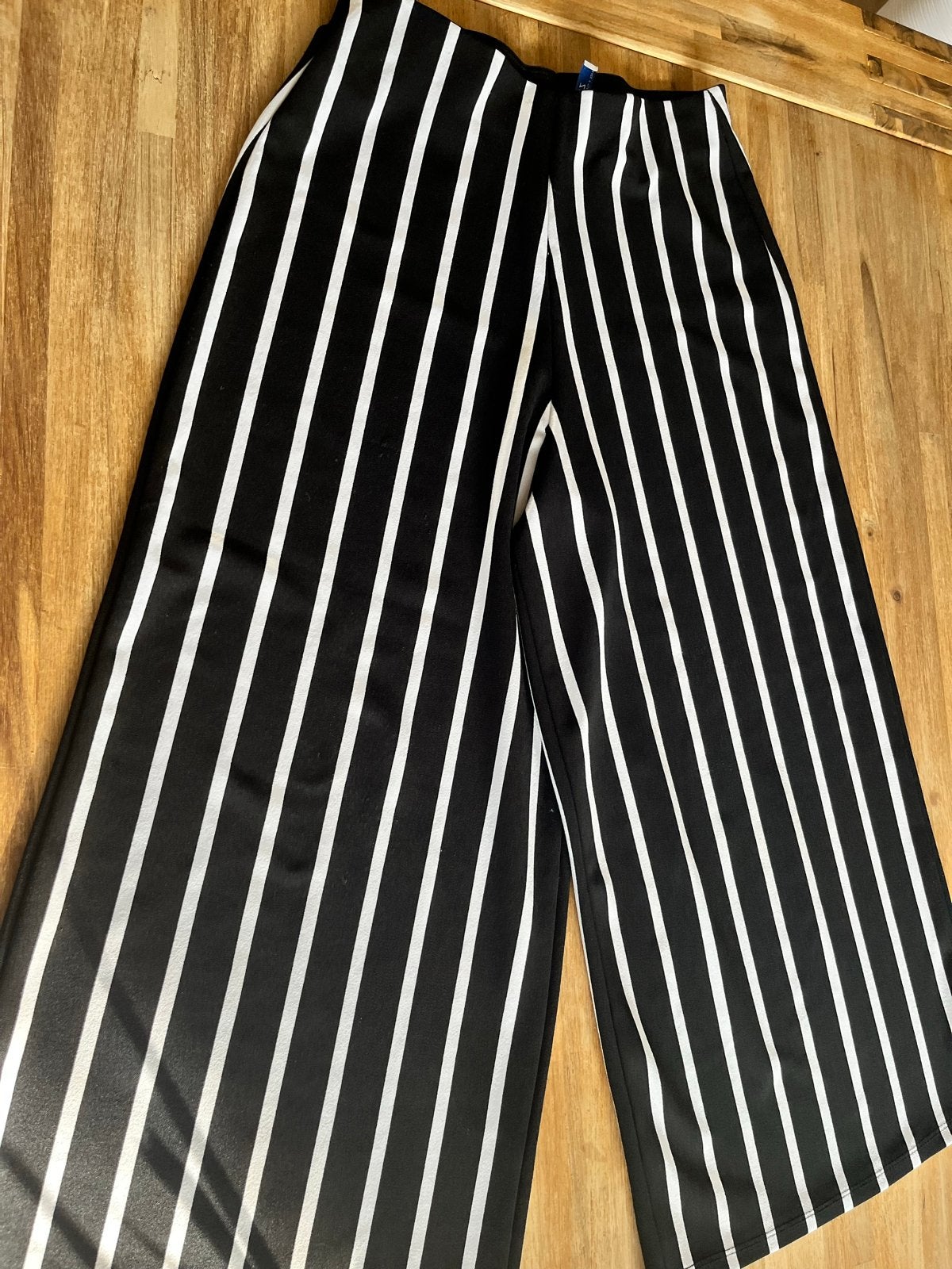 Zara Zwart-Wit Gestreepte Broek Maat S, Zwart, Ophalen of Verzenden, Zo goed als nieuw, Maat 36 (S)