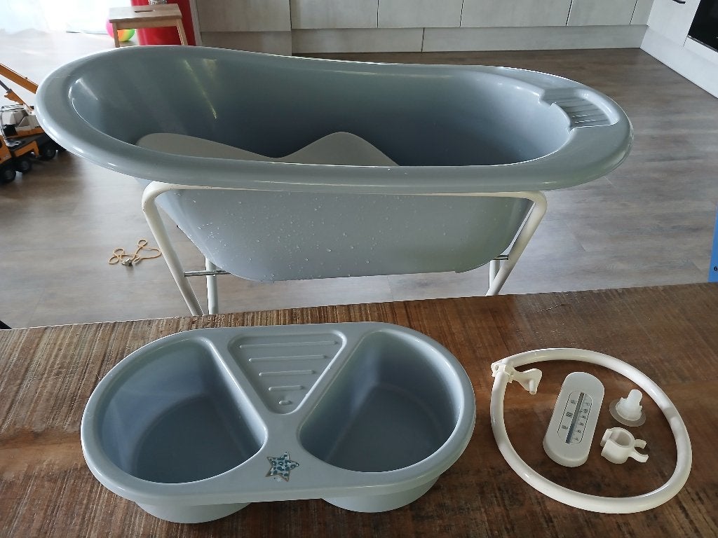 babybadje met staander en accessoires, Kinderen en Baby's, Ophalen, Gebruikt, Badje, Bébé-jou