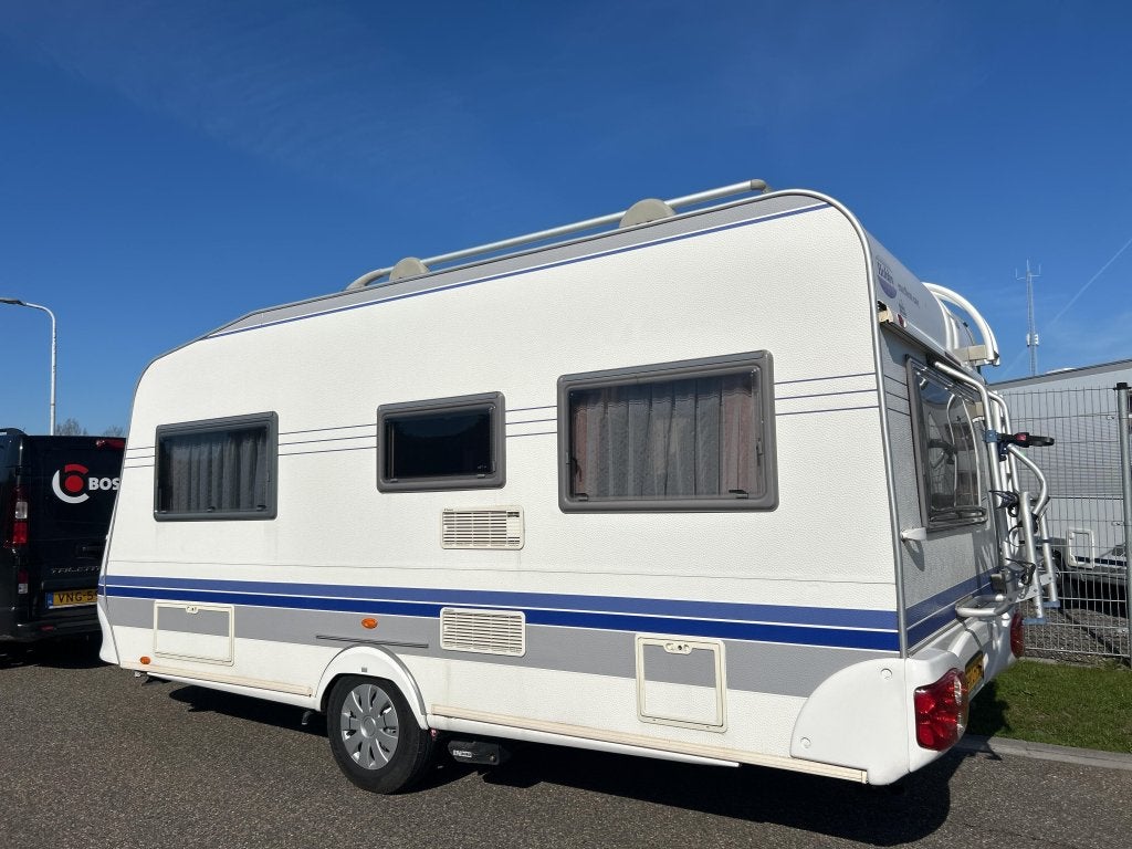 Hobby Excellent 460 UFE FRANS BED VOORTENT MOVER, Hobby-Wohnwagenwerk Ing. Harald Striewski GmbH, Rondzit, Hobby, Harald-Striewski-Straße 15, 24787 Fockbek, Duitsland