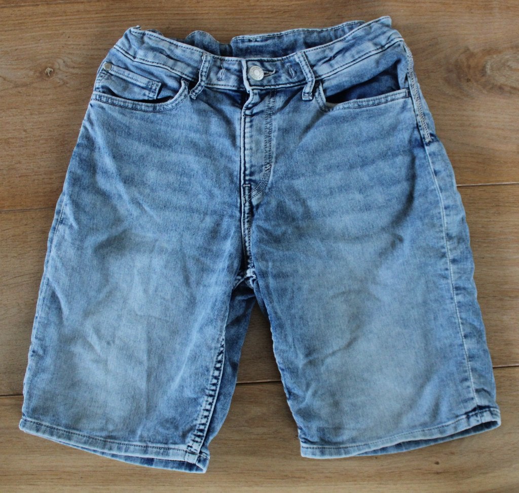 Jog denim short van H&M 164, Kinderen en Baby's, Kinderkleding | Maat 164, Broek, Gebruikt, H&M, Ophalen of Verzenden