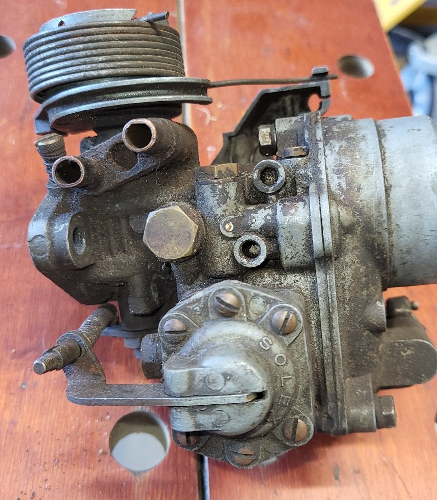 Carburateur Peugeot 404 benzine.tank Cardanas schokbrekers, Ophalen of Verzenden, Gebruikt, Peugeot