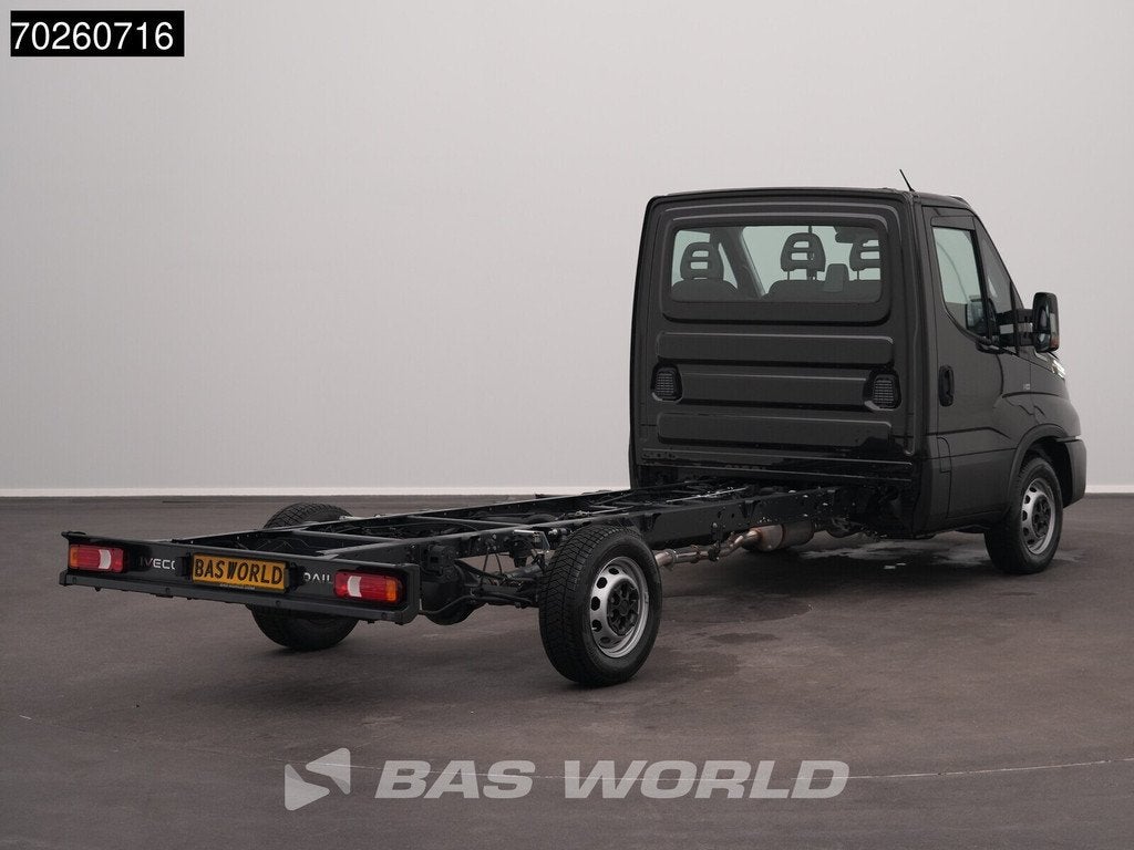 Iveco Daily 35S21 BPM VRIJ! Chassis cabine Automaat BPM VRIJ, Auto's, Automaat, Stof, Euro 6, 4 cilinders