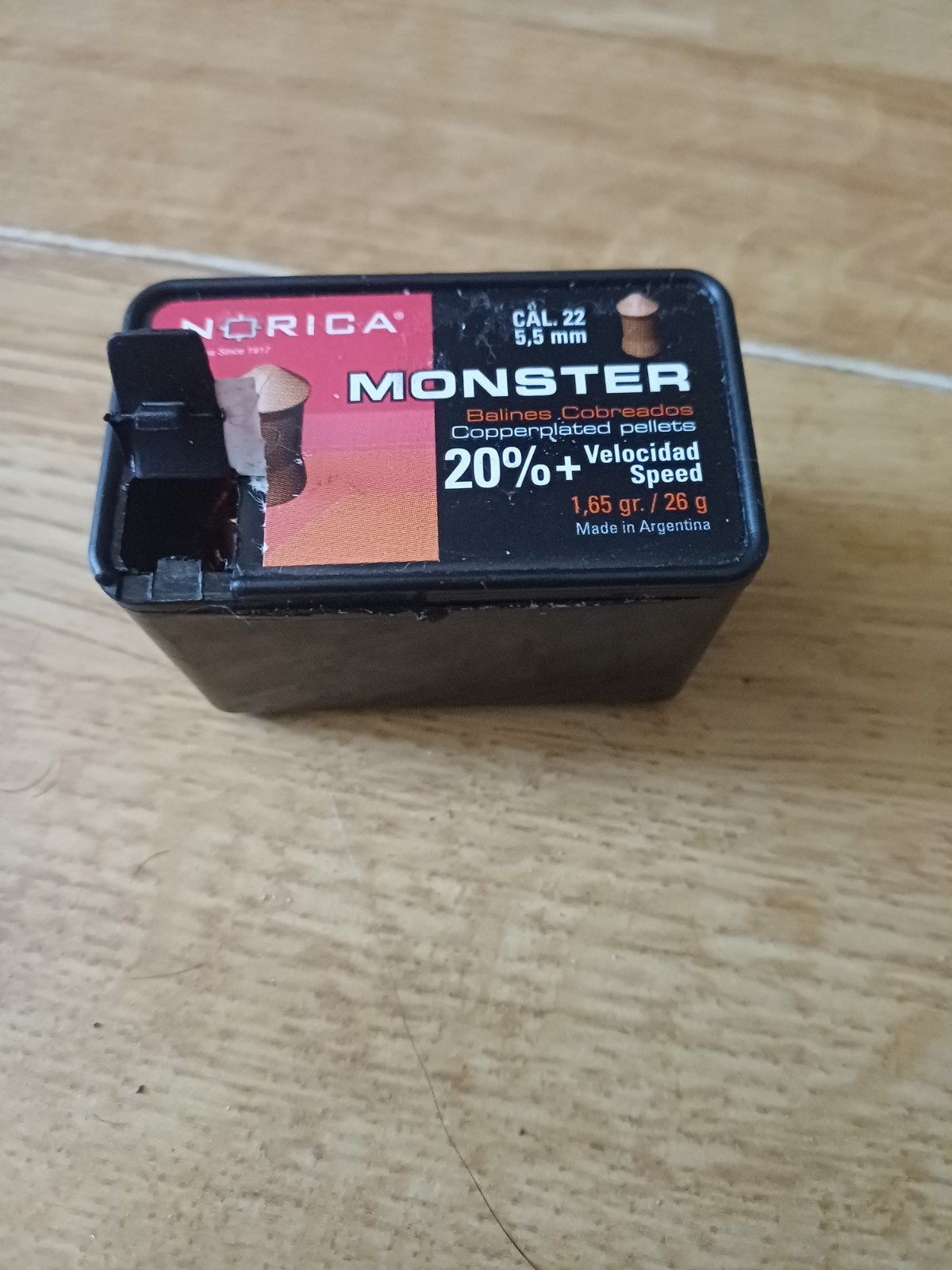 TE KOOP NORICA MONSTER KOGELS 5.5 MM CAL.22 PISTOOL GEWEER, Verzamelen, Ophalen of Verzenden, Landmacht, Nederland