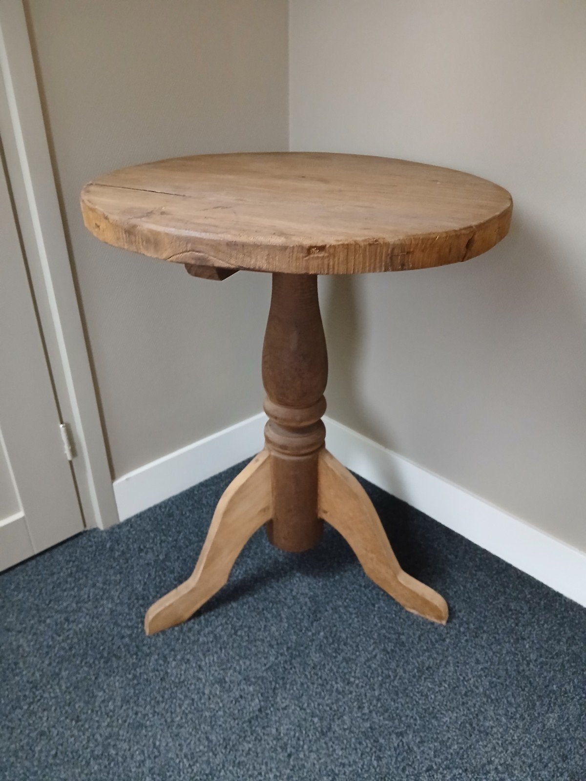 Landelijke bijzettafel, Ophalen, Rond, 60 cm of meer
