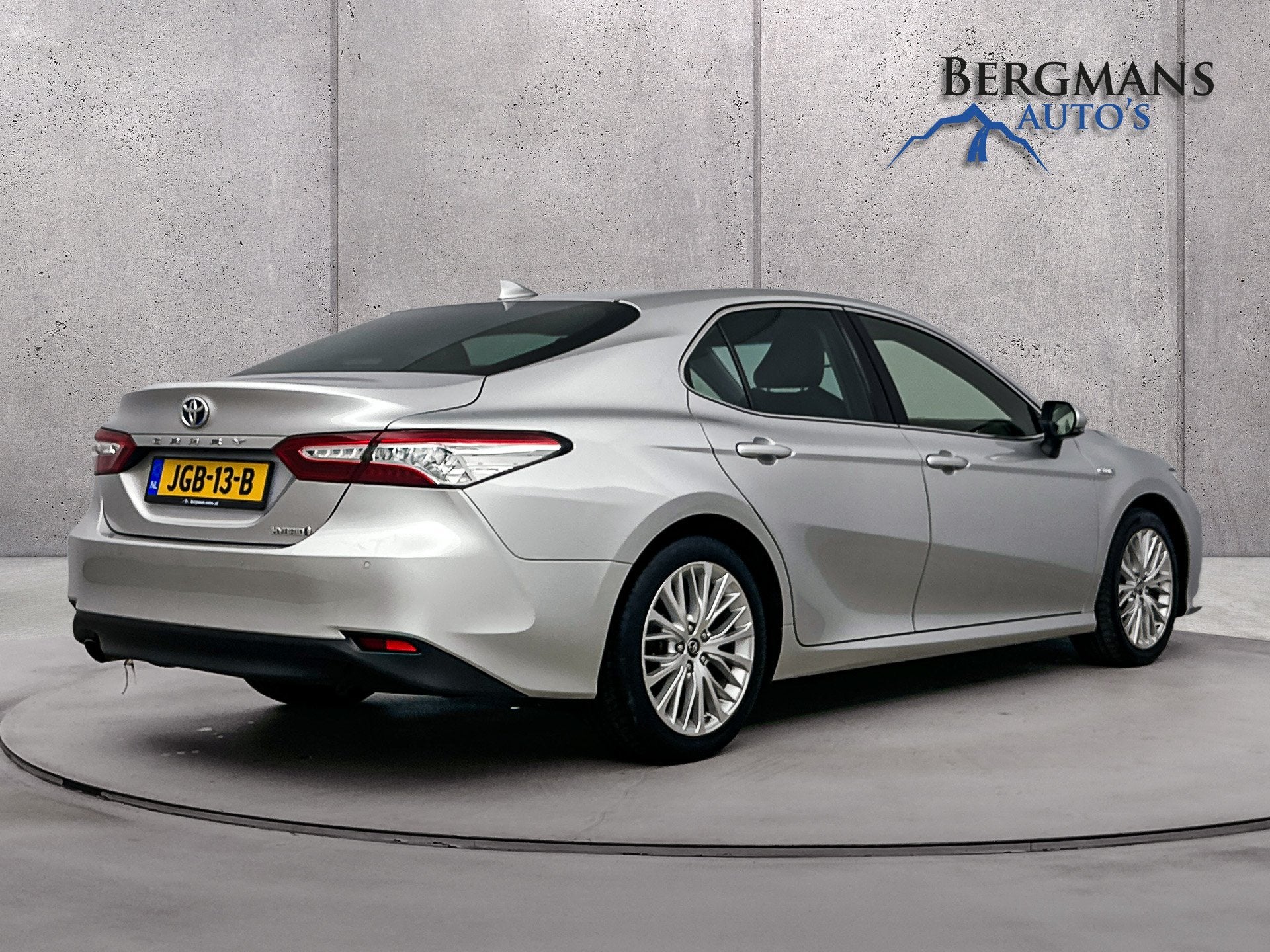 Toyota Camry // 2.5 Hybrid Executive GRATIS BOVAG AFLEVERPAK, Gebruikt, 4 cilinders, 2487 cc, Camry